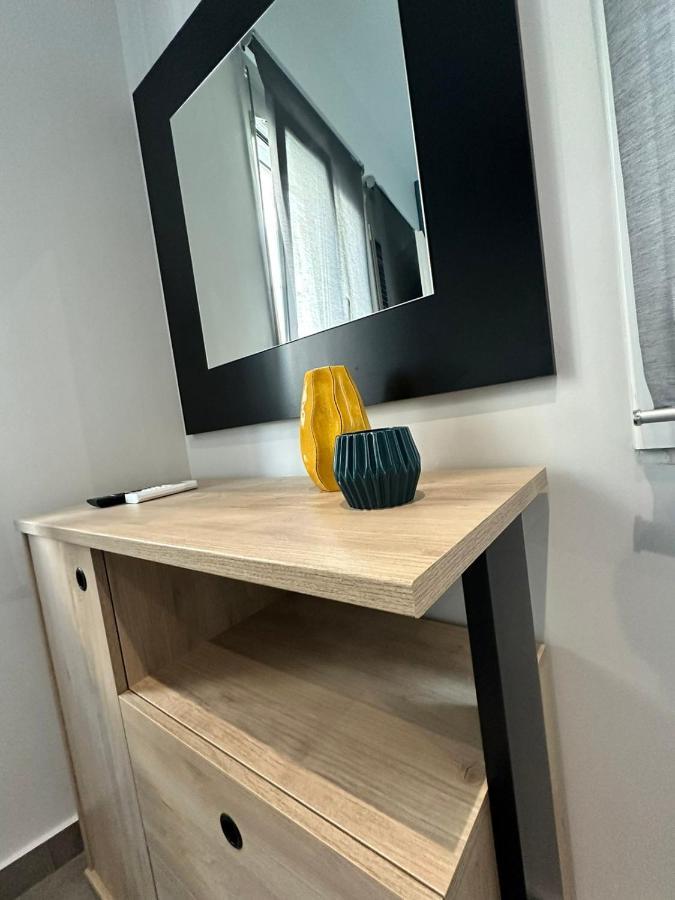 Syntagma Contemporary Apartment เอเธนส์ ภายนอก รูปภาพ